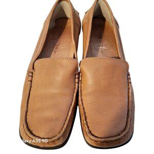 Brown Trotters Womens Leather Loafers Size 7.5 Made In Brazil